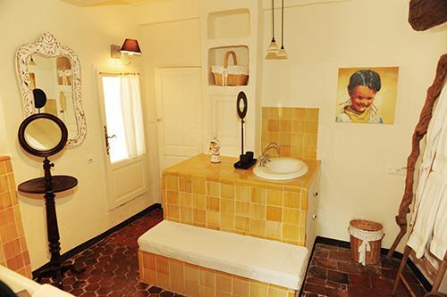 La Bouscatiere Moustiers-Sainte-Marie Bagian luar foto